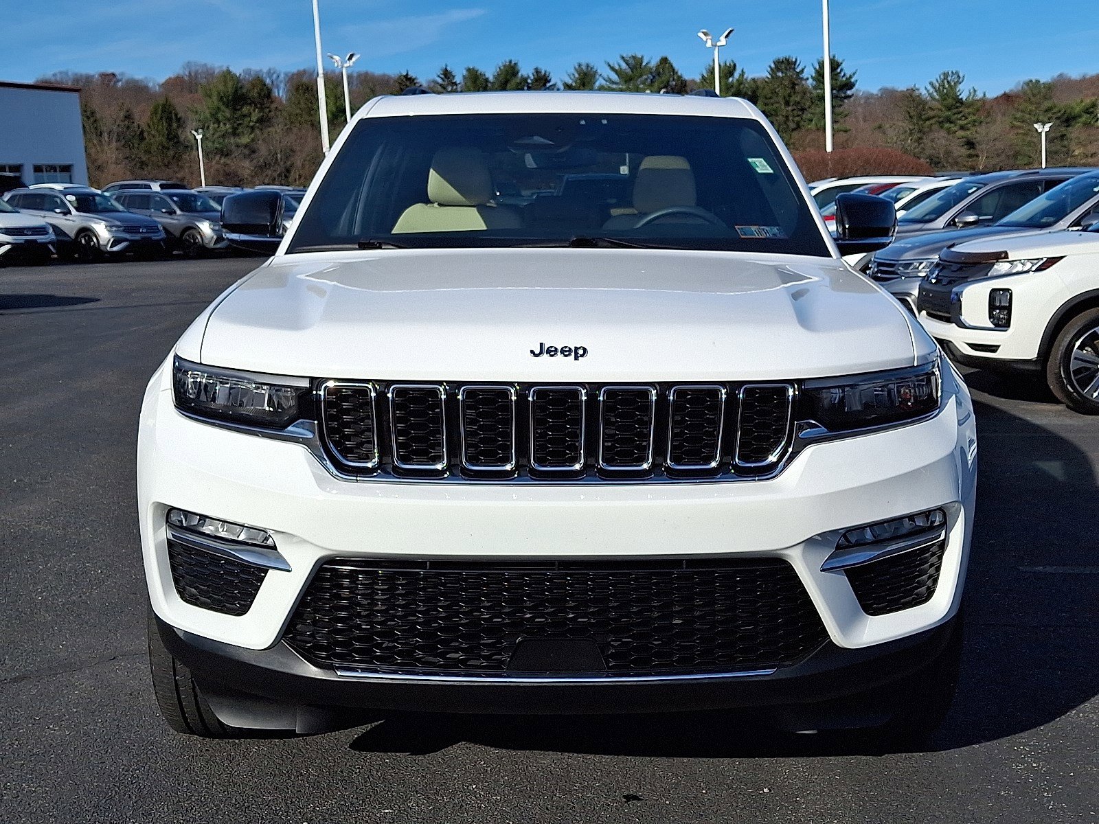 2023 Jeep Grand Cherokee Limited photo 2