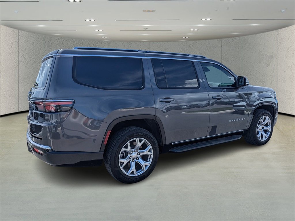 2022 Jeep Wagoneer Series II photo 3