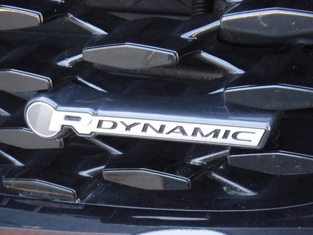 2025 Jaguar F-PACE P250 R-Dynamic S photo 8