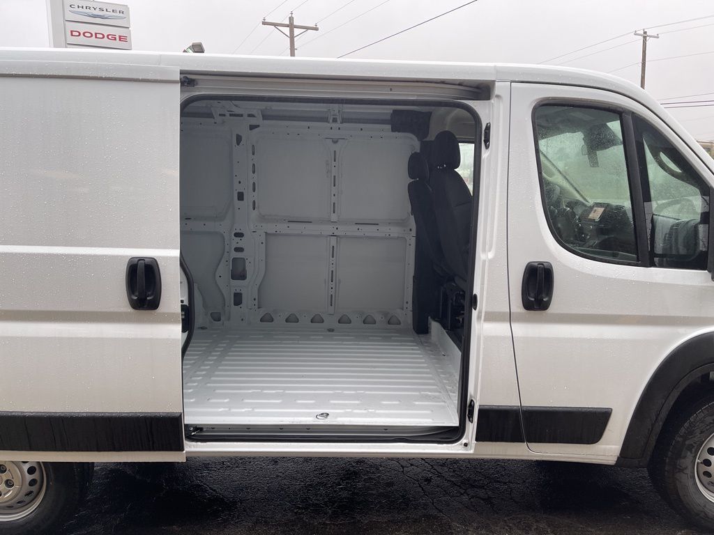 2025 Ram ProMaster 2500 photo 6