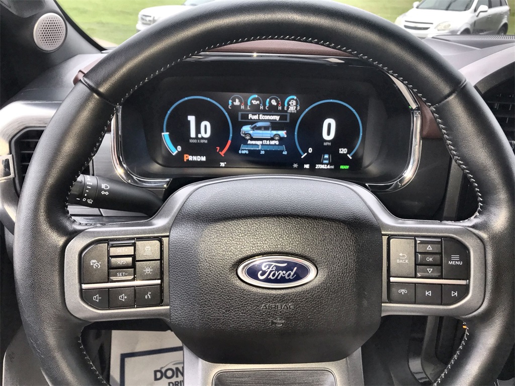 2023 Ford F-150 Lariat photo 14