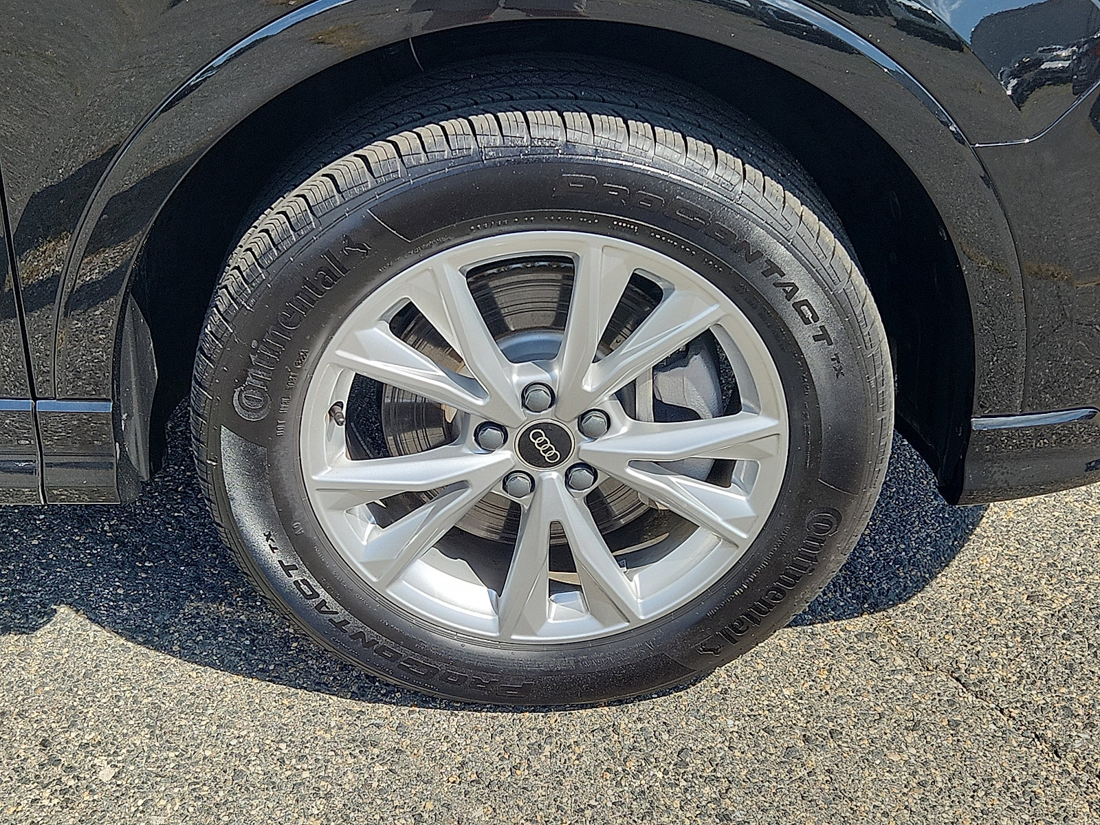 2025 Audi Q3 45 TFSI S line Premium photo 8