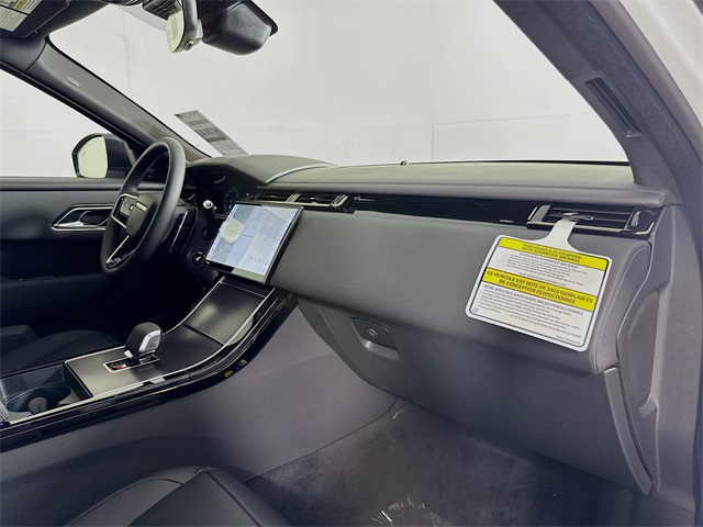 2026 Land Rover Range Rover Velar SE photo 30