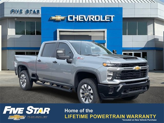 2026 Chevrolet Silverado 2500HD Custom's photo