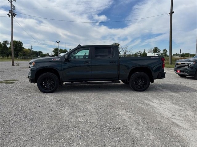 2026 Chevrolet Silverado 1500 LT Trail Boss photo 2