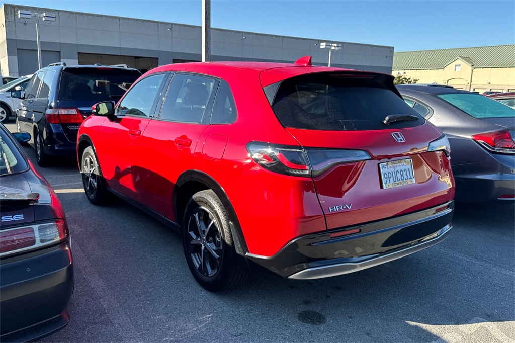 2025 Honda HR-V EX-L photo 2