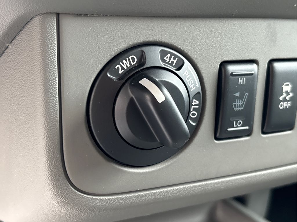 2020 Nissan Frontier SV photo 29