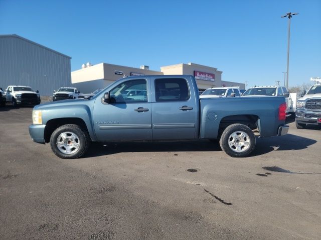 Used 2009 Chevrolet Silverado 1500 1LT with VIN 3GCEC23J49G111267 for sale in Comanche, TX