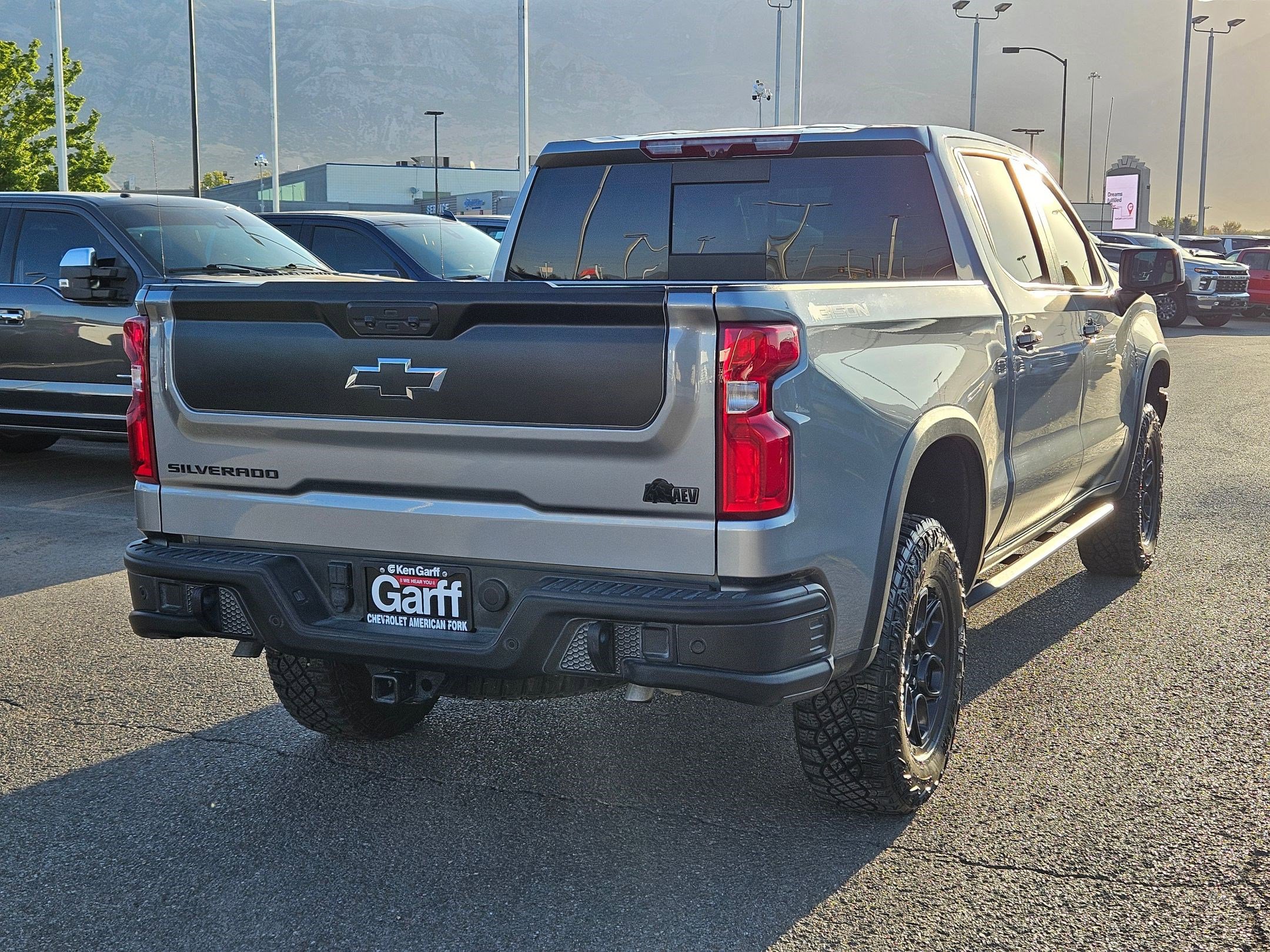 2024 Chevrolet Silverado 1500 ZR2 photo 3