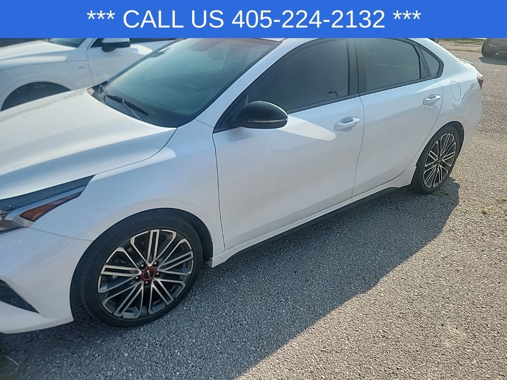 2022 Kia Forte GT photo 3