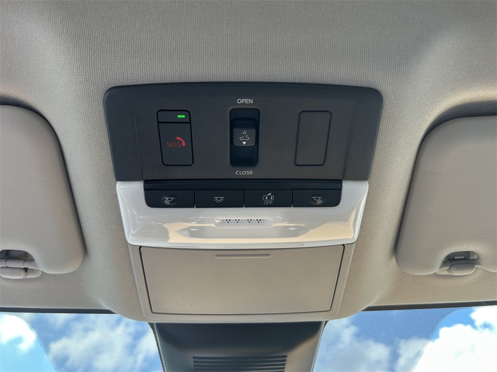 2025 Nissan Sentra SV photo 8
