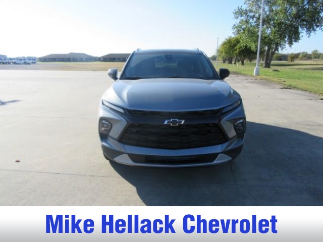 2026 Chevrolet Blazer 2LT photo 2