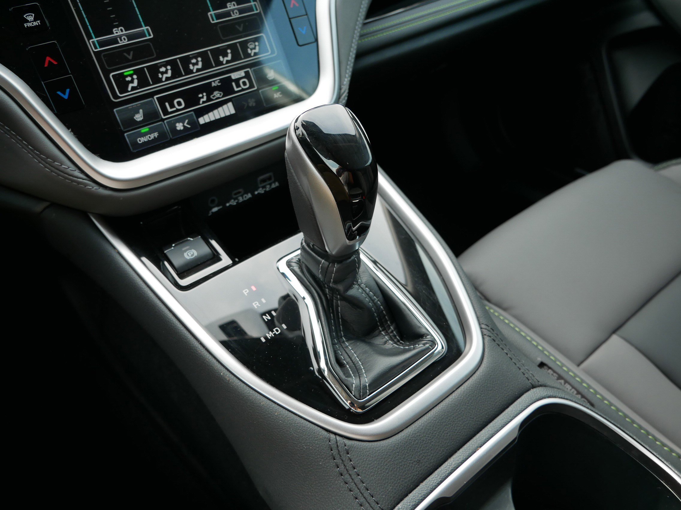 2024 Subaru Outback Onyx Edition photo 24