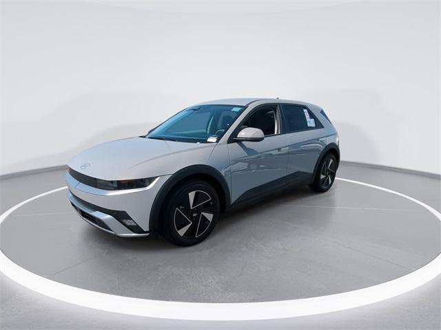 2025 Hyundai Ioniq 5 SE photo 4