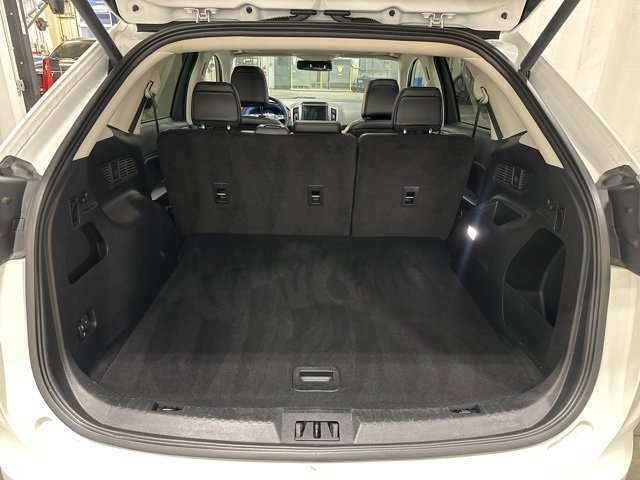 2024 Ford Edge SEL photo 31
