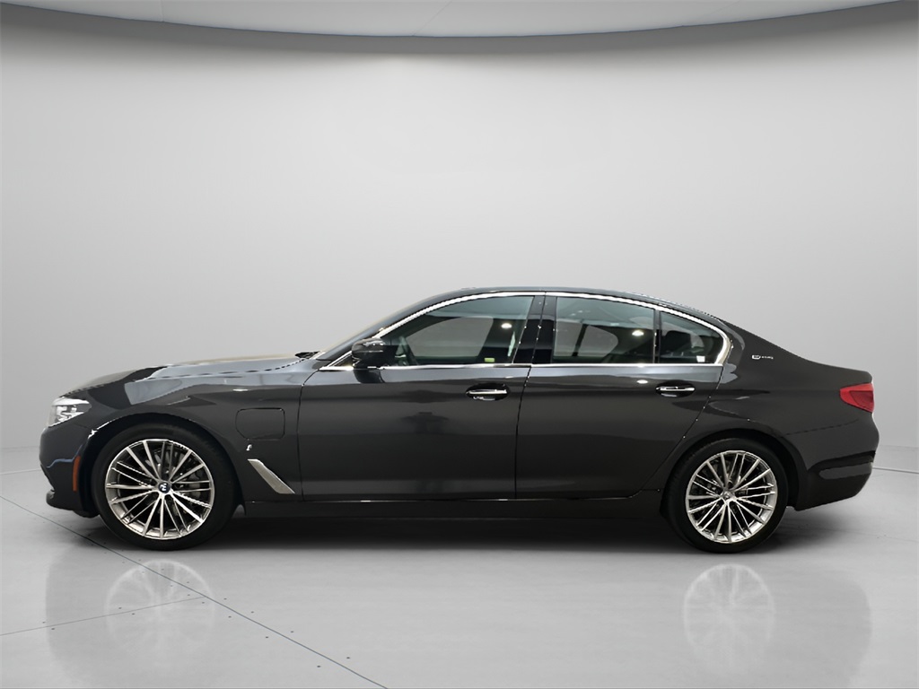 2018 Bmw 530e xDrive Sedan photo 2