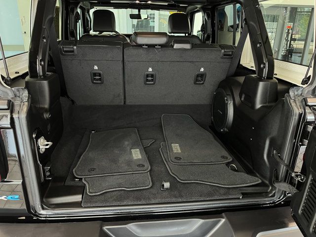 2022 Jeep Wrangler Unlimited Sahara 4xe photo 25