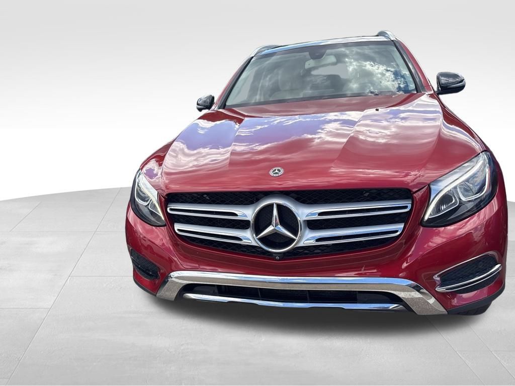 2018 Mercedes Benz GLC 300 4MATIC photo 7