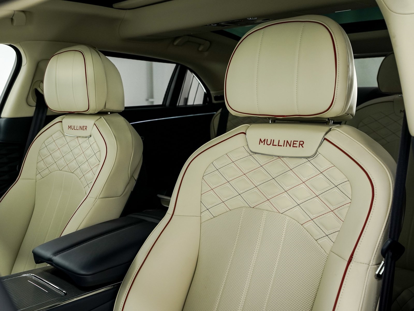 2024 Bentley Flying Spur Mulliner V8 photo 14