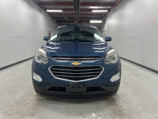 2016 Chevrolet Equinox LT photo 2