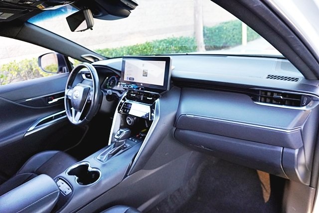 Used 2023 White Toyota Limited image 10