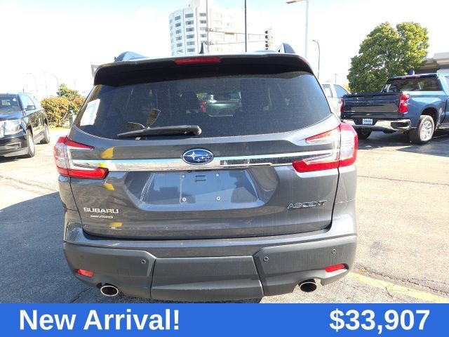 2024 Subaru Ascent Premium photo 3