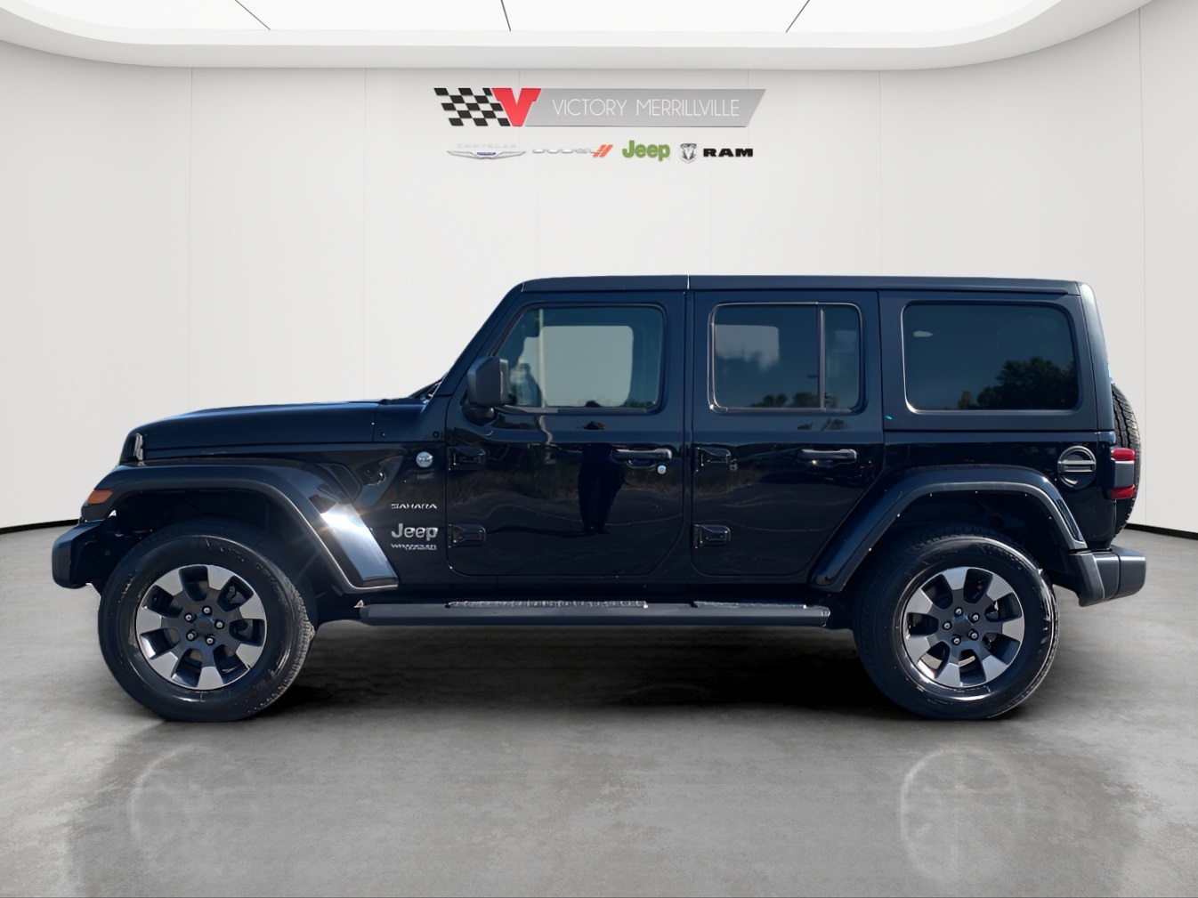 2021 Jeep Wrangler Unlimited Sahara photo 2