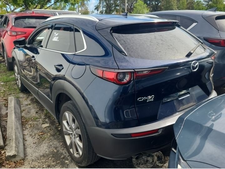 2023 Mazda CX-30 Premium's photo