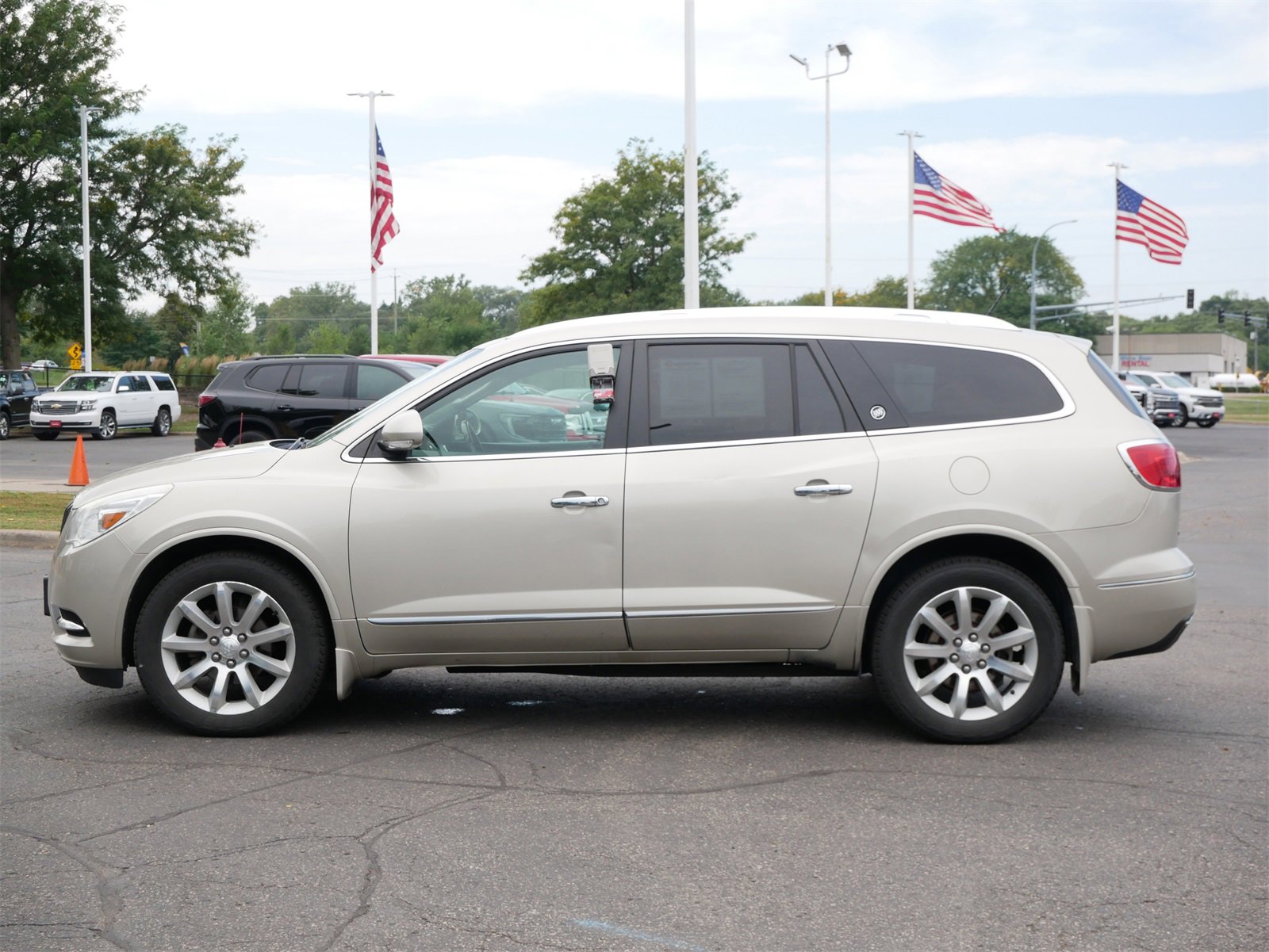Used 2015 Buick Enclave Premium with VIN 5GAKVCKD4FJ375275 for sale in White Bear Lake, Minnesota