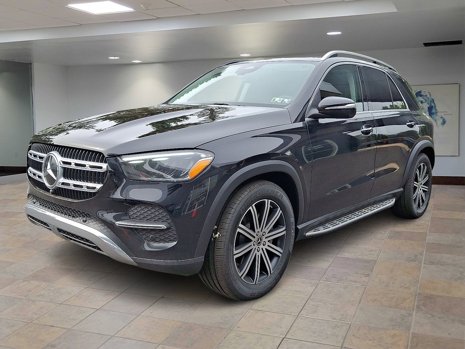 2026 Mercedes Benz GLE 350 4MATIC photo 2