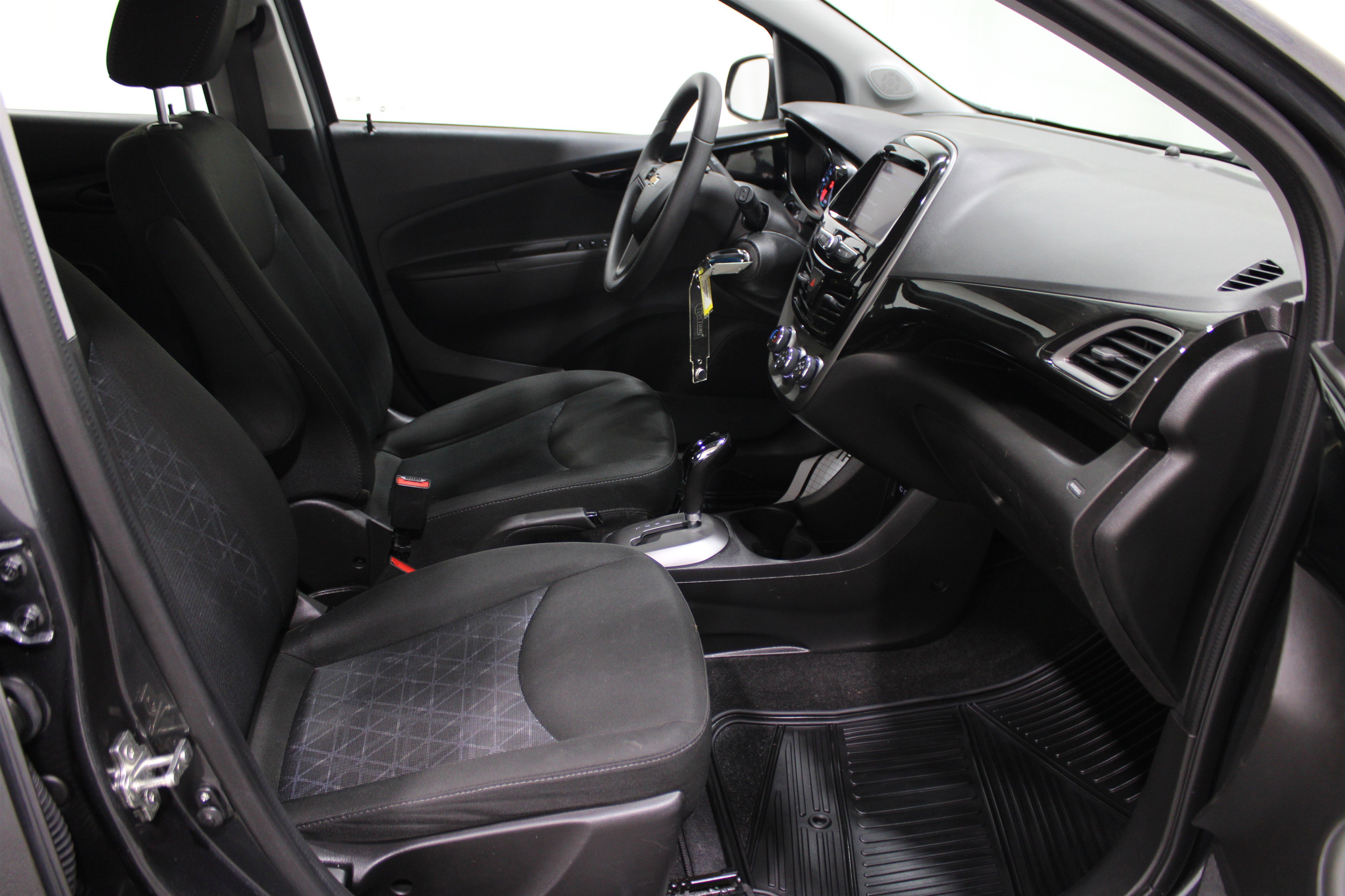 2021 Chevrolet Spark 1LT photo 6