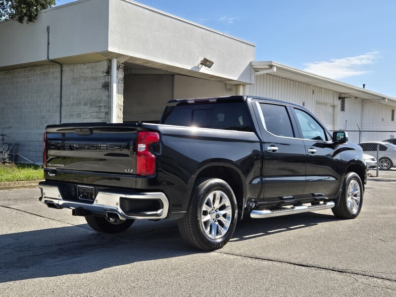 2021 Chevrolet Silverado 1500 LTZ photo 5