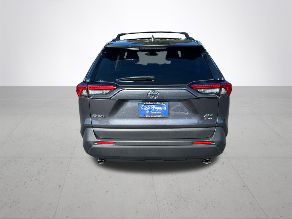 2025 Toyota RAV4 XLE Premium photo 8