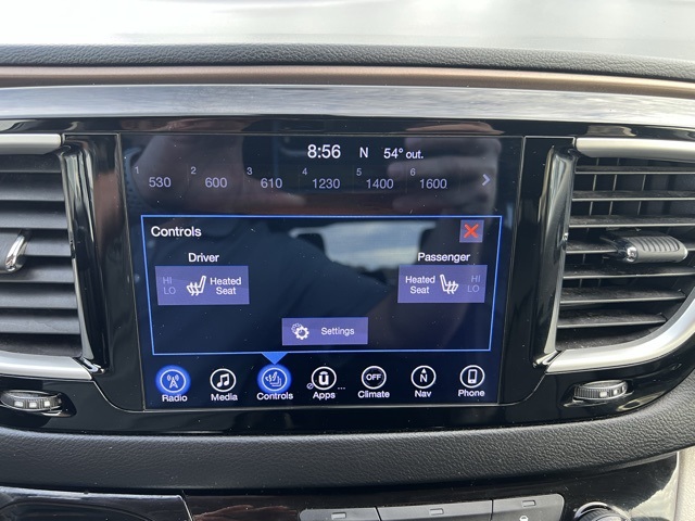 2017 Chrysler Pacifica Touring L photo 9
