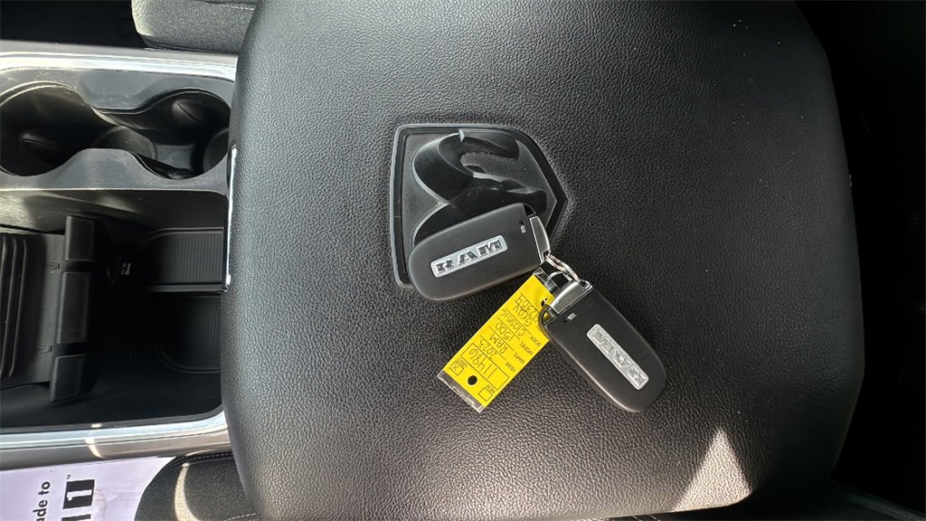 2023 Ram 1500 Classic Warlock photo 21