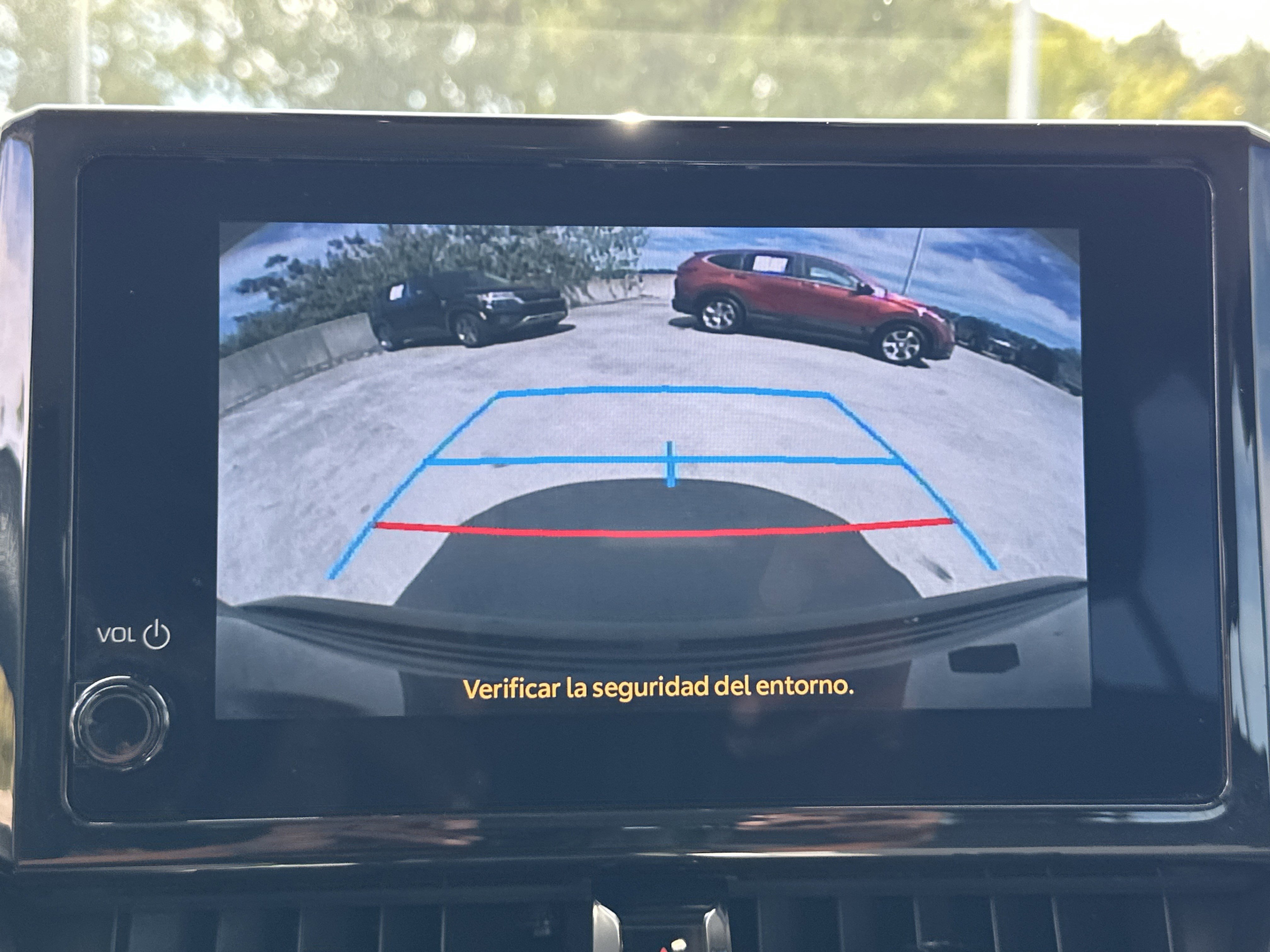 2024 Toyota Corolla LE photo 3