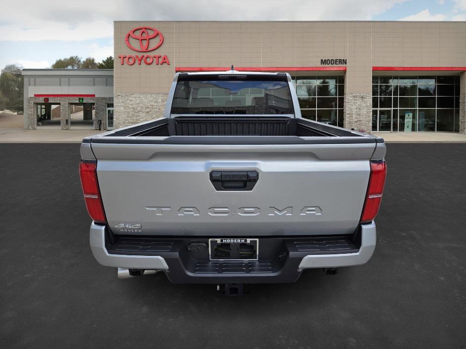 2025 Toyota Tacoma SR5 photo 6