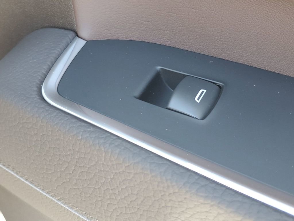 2025 Gmc Sierra Denali photo 49