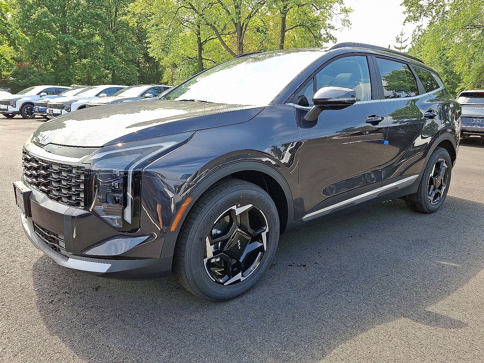 2026 Kia Sportage EX photo 3