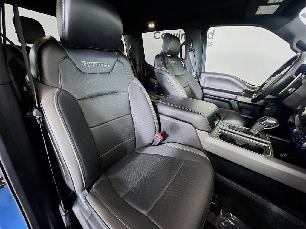 2020 Ford F-150 Raptor photo 16