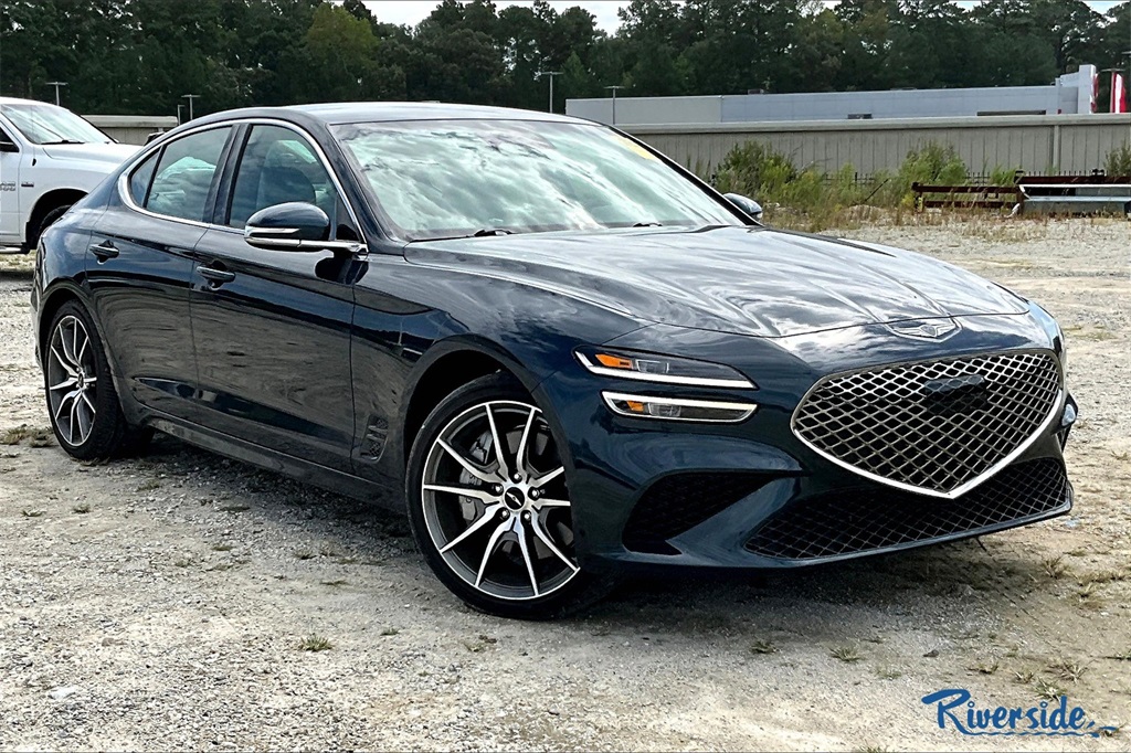 2024 GENESIS G70 Standard