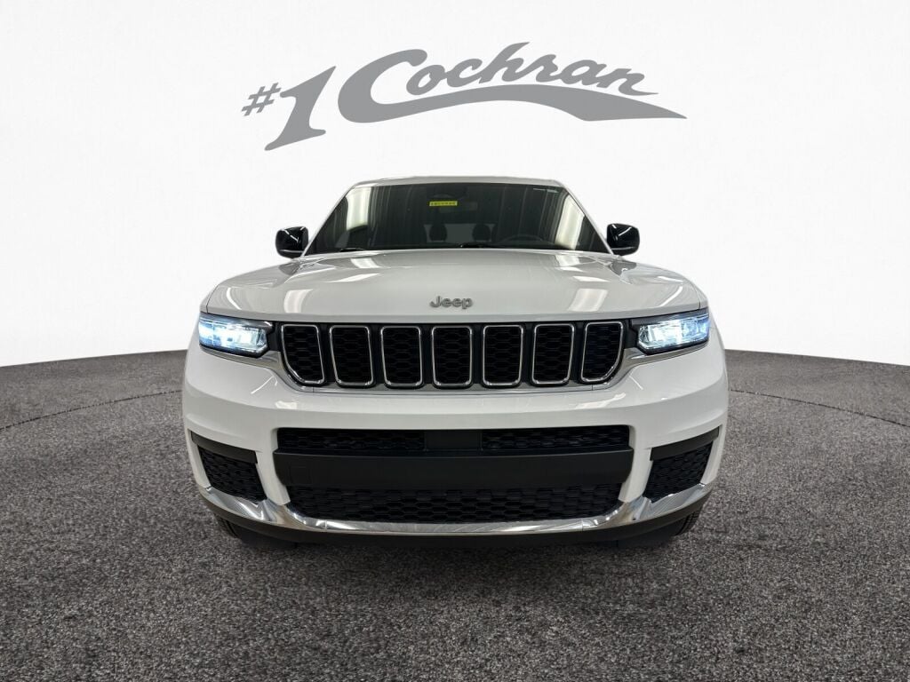 2024 Jeep Grand Cherokee Laredo X photo 31