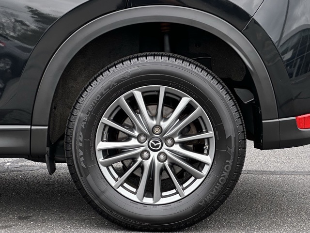 2017 Mazda CX-5 Touring photo 28