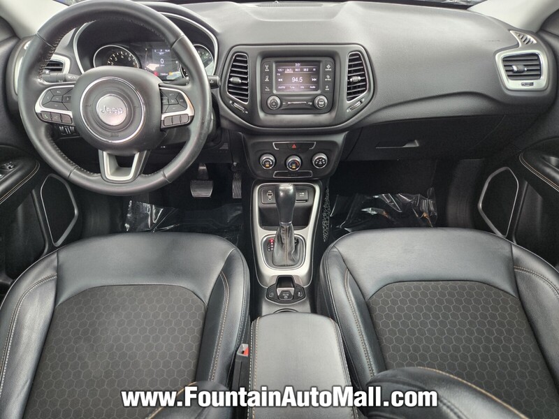 2017 Jeep Compass Latitude photo 11