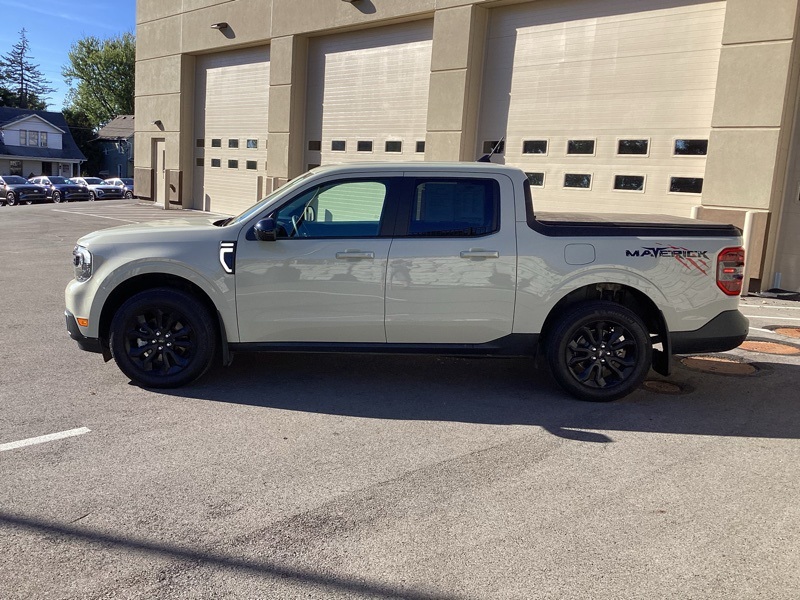 2024 Ford Maverick Lariat photo 4