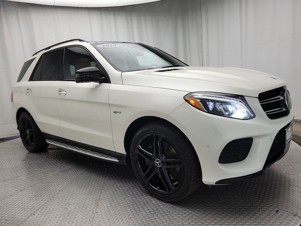 2019 Mercedes Benz GLE 43 AMG 4MATIC photo 3