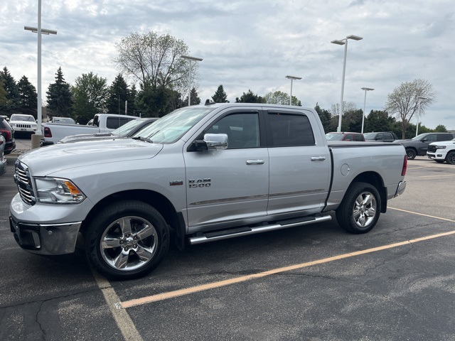 Used 2016 RAM Ram 1500 Pickup Big Horn with VIN 3C6RR7LT6GG353027 for sale in Shakopee, Minnesota
