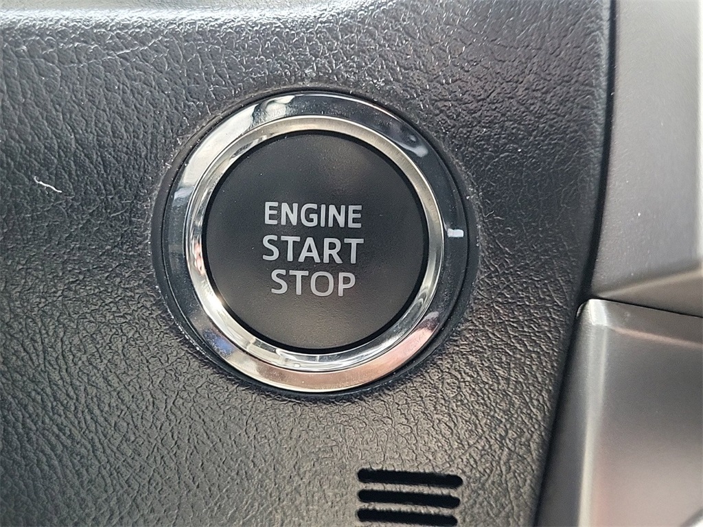 2024 Toyota 4Runner SR5 photo 29