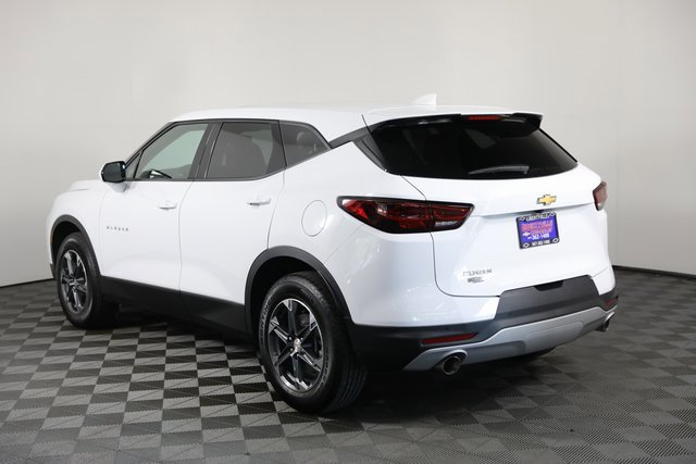 2025 Chevrolet Blazer 2LT photo 11