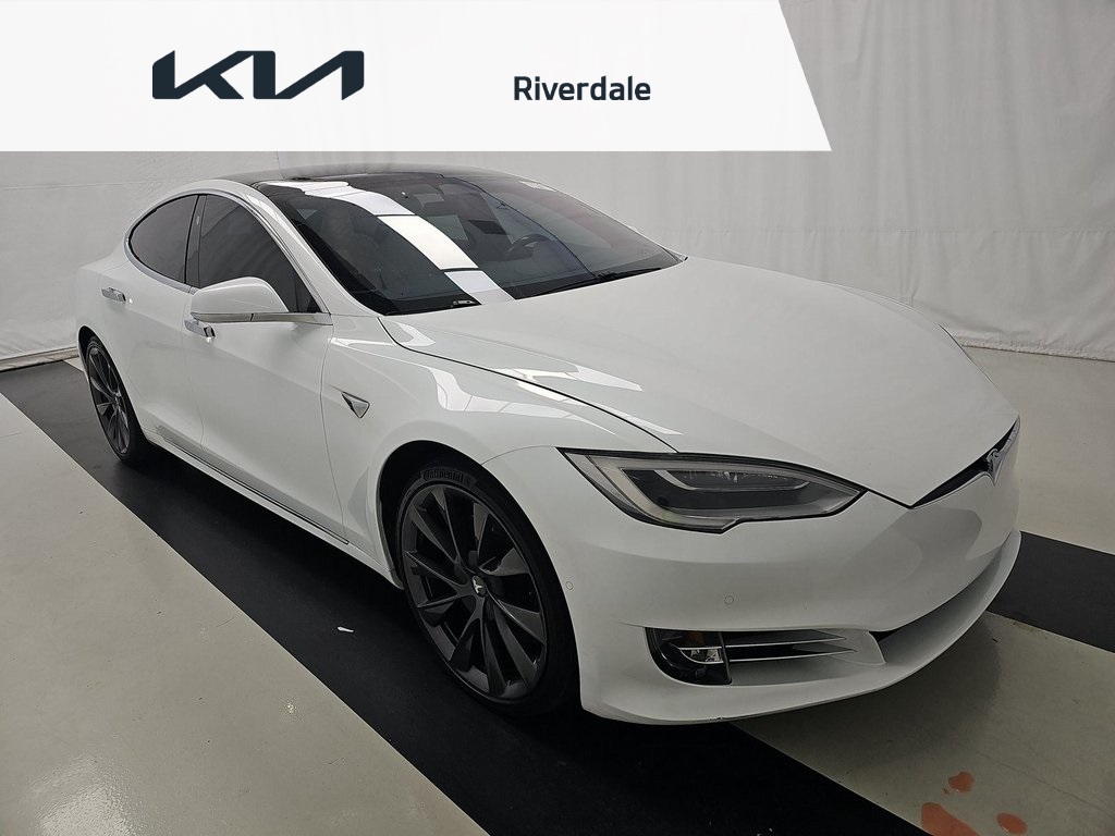 2019 Tesla Model S Long Range's photo